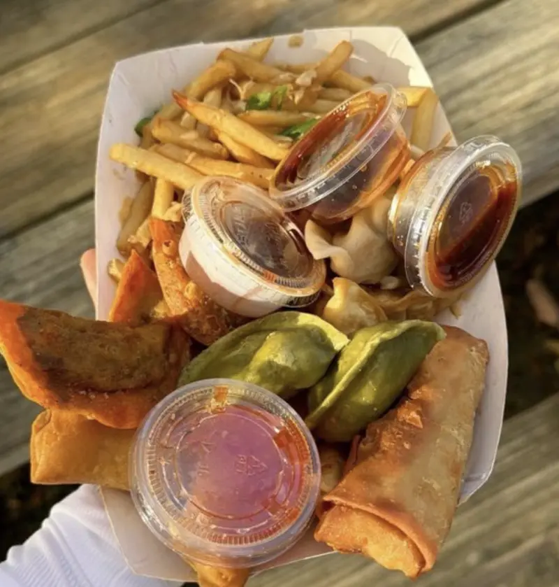 Dump N Roll food truck