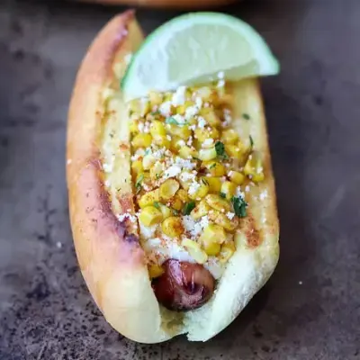 Elote Jumbo Hot Dog