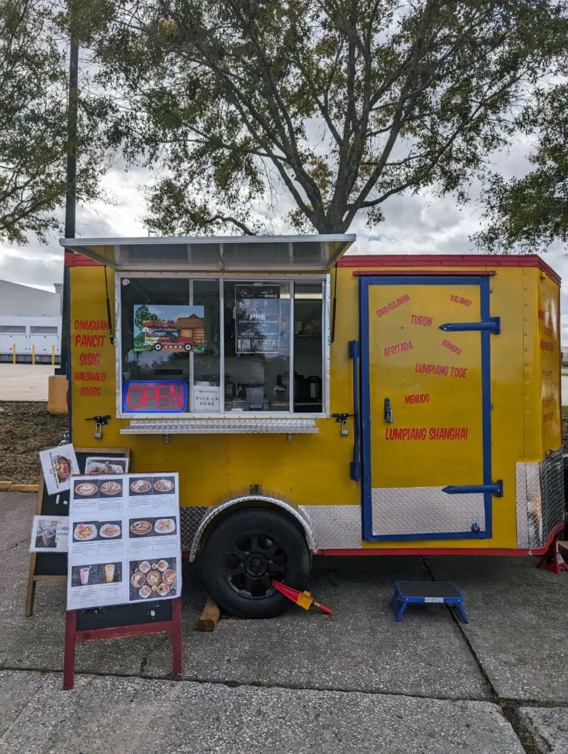 Mama J's Kakanin - Asian food truck