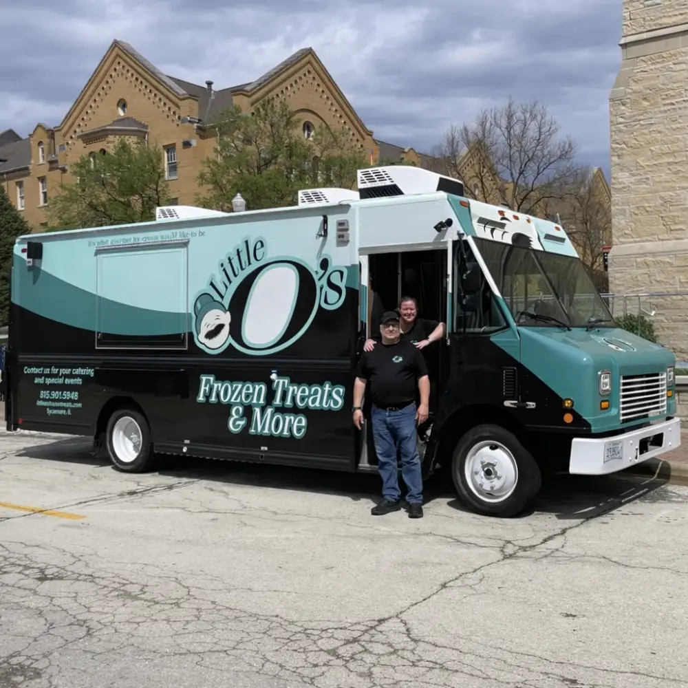 Little O's Frozen Treats Food Truck Catering