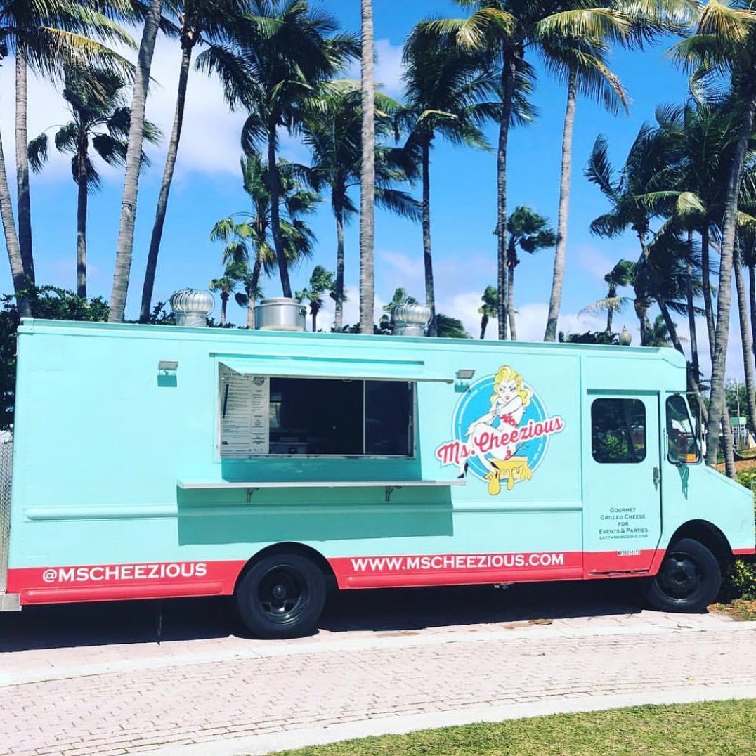 Ms. Cheezious - Seafood food truck